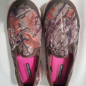 Camo slip on shoes